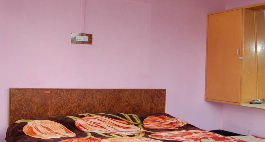 New Jabeen Inn, Srinagar 4